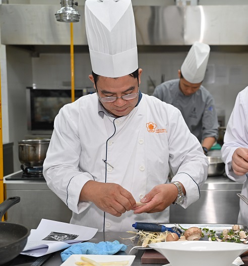 Tại sao nên học Khóa học Bếp trưởng điều hành tại Trường Saigontourist?