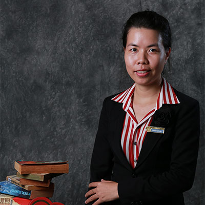 Cô Nguyễn Kim Anh
