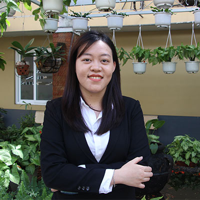 Cô Nguyễn Ngân Phương