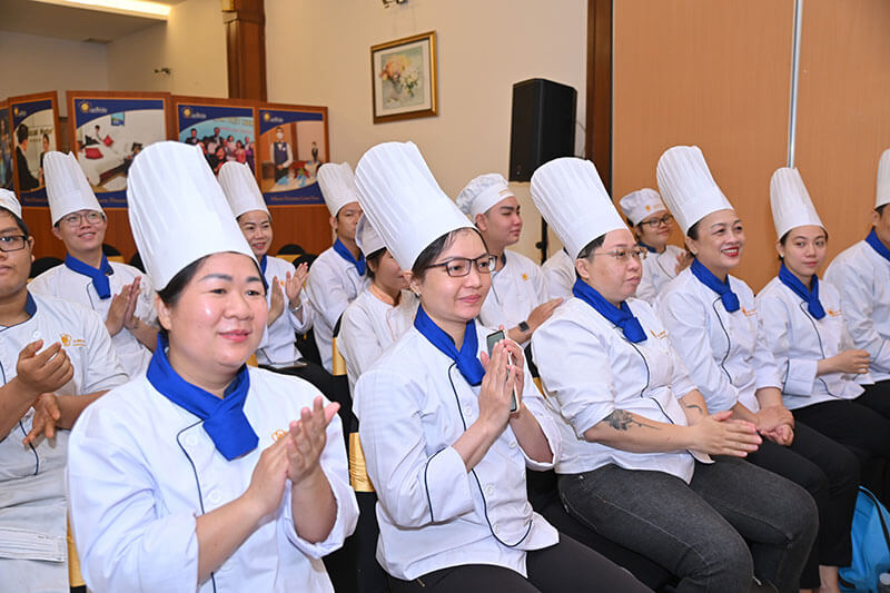 Khóa học bếp trưởng tại trường Saigontourist